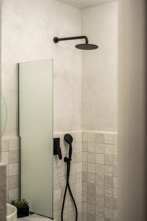 Iraklitsa Suites Nea Iraklitsa Dış mekan fotoğraf