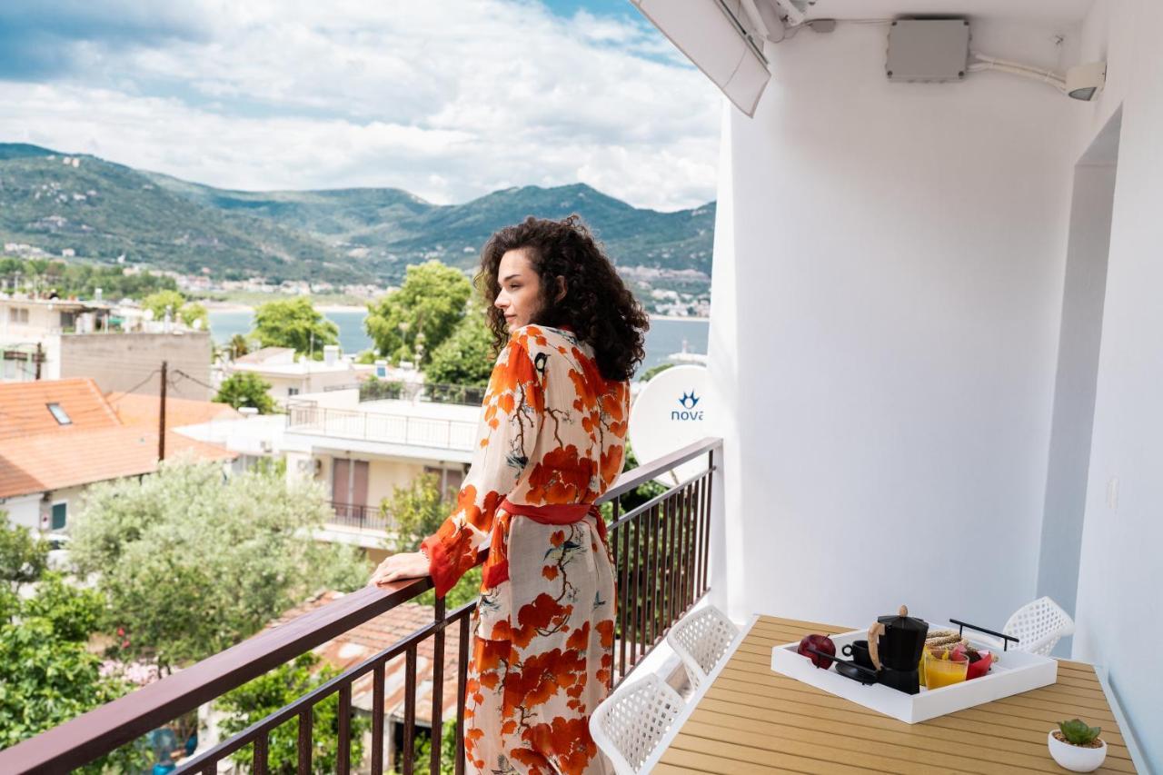 Iraklitsa Suites Nea Iraklitsa Dış mekan fotoğraf